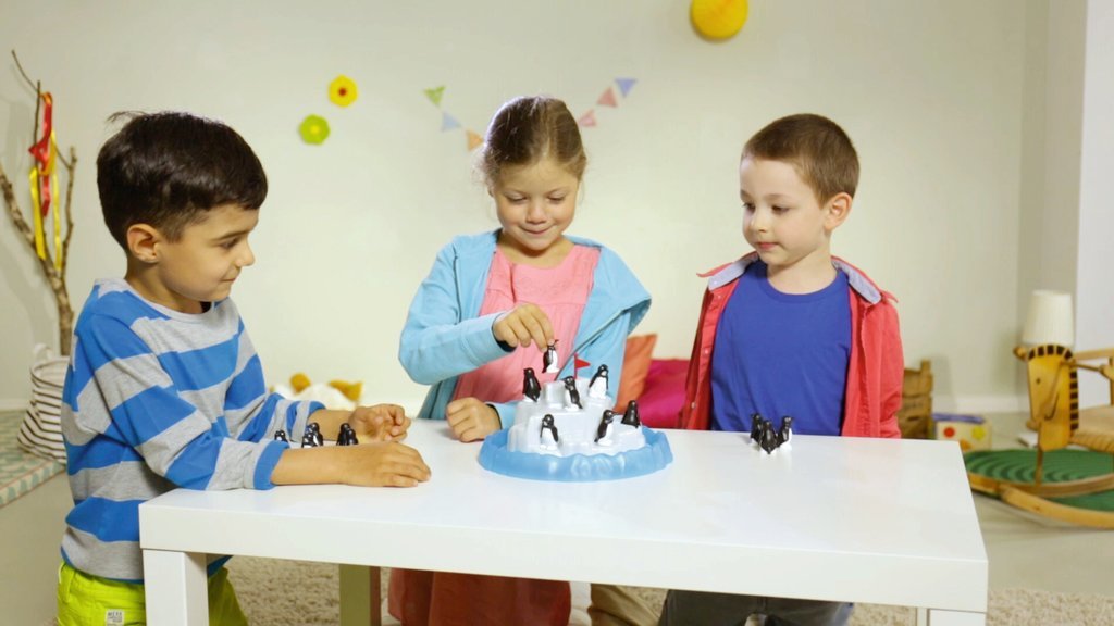 Ravensburger Splish Splash Pingüino 213252