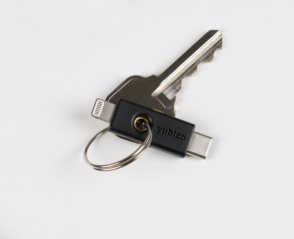 EAN 5060408461969 - Yubico YubiKey 5Ci imagen 3