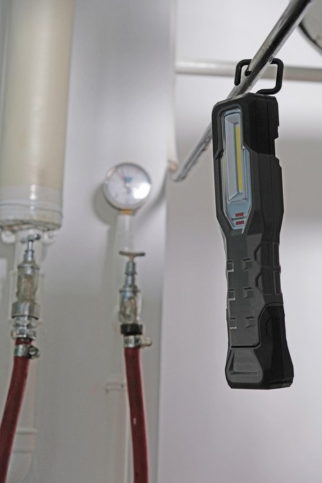 EAN 4007123663422 - Brennenstuhl 1175680 linterna Negro, Gris Linterna de mano LED imagen 3