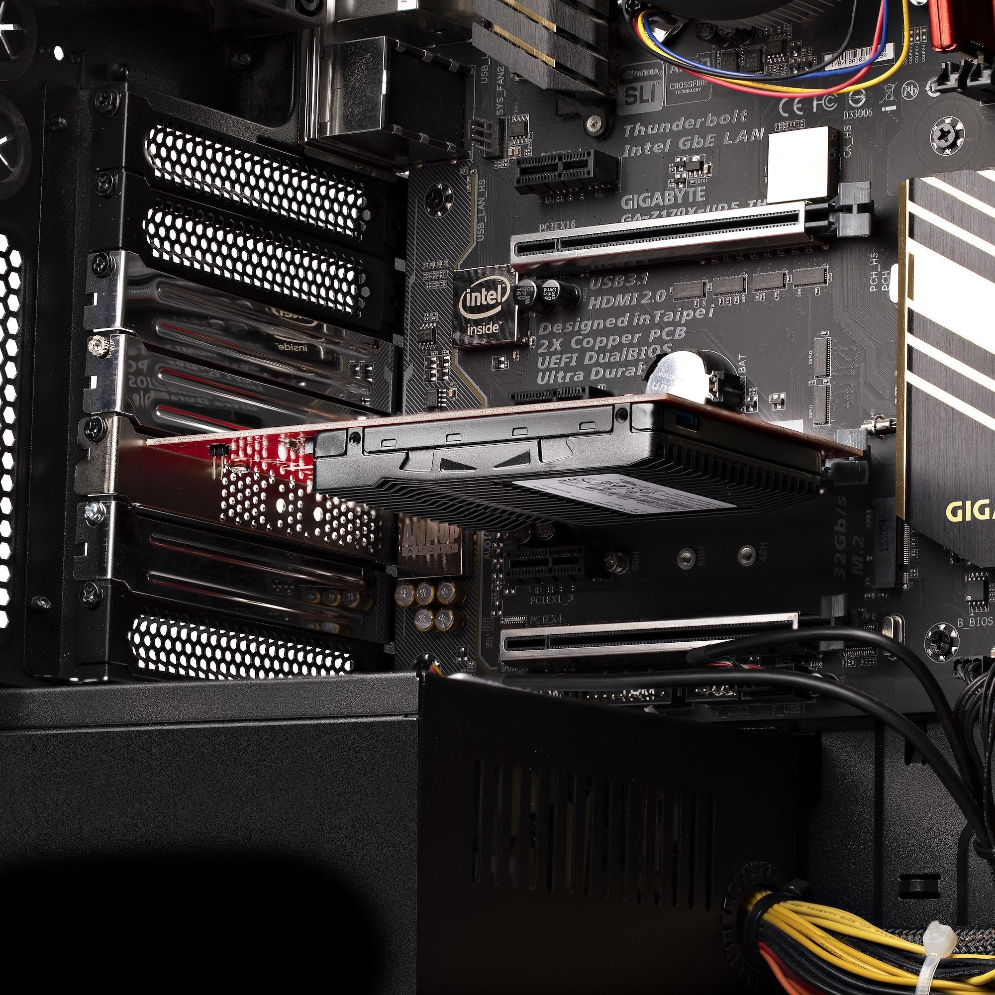 EAN 0065030899000 - StarTech.com PEX4SFF8639U3 tarjeta y adaptador de interfaz Interno imagen 8