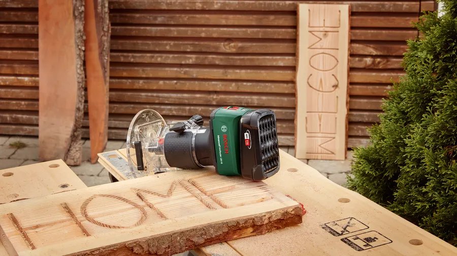 Fresadora Inalámbrica Bosch Advancedtrimrouter 18v-8 (Verde/Negro, Sin Bateria Ni Cargador, Power For All Alliance)