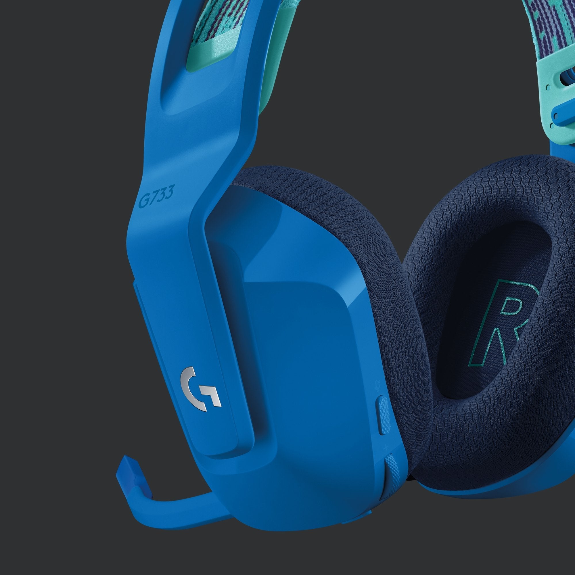 Logitech G733 Auriculares Gaming Inalambricos Dts 7.1 Con Microfono - Tecnologia Lightspeed - Iluminacion Rgb - Autonomia Hasta 29h - Microfono Extraible - Almohadillas Acolchadas - Controles En Auricular - Color Azul