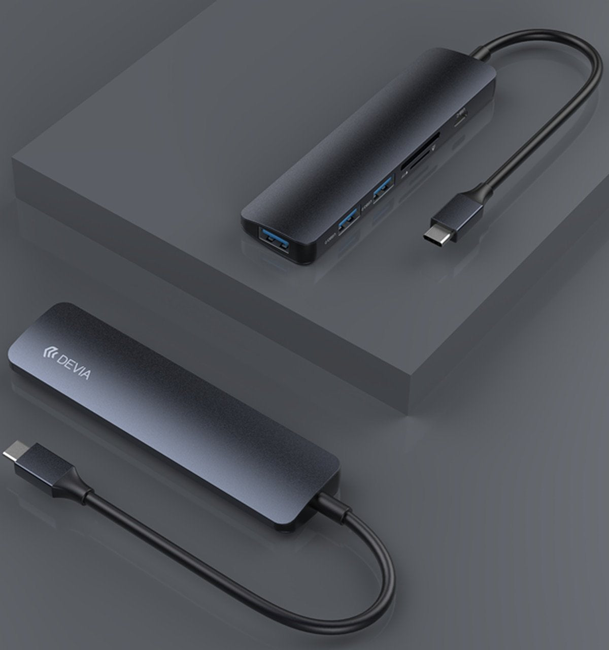 Leopard Type-C To Usb3.0*3+Pd+Cardreader 5 In 1 Hub