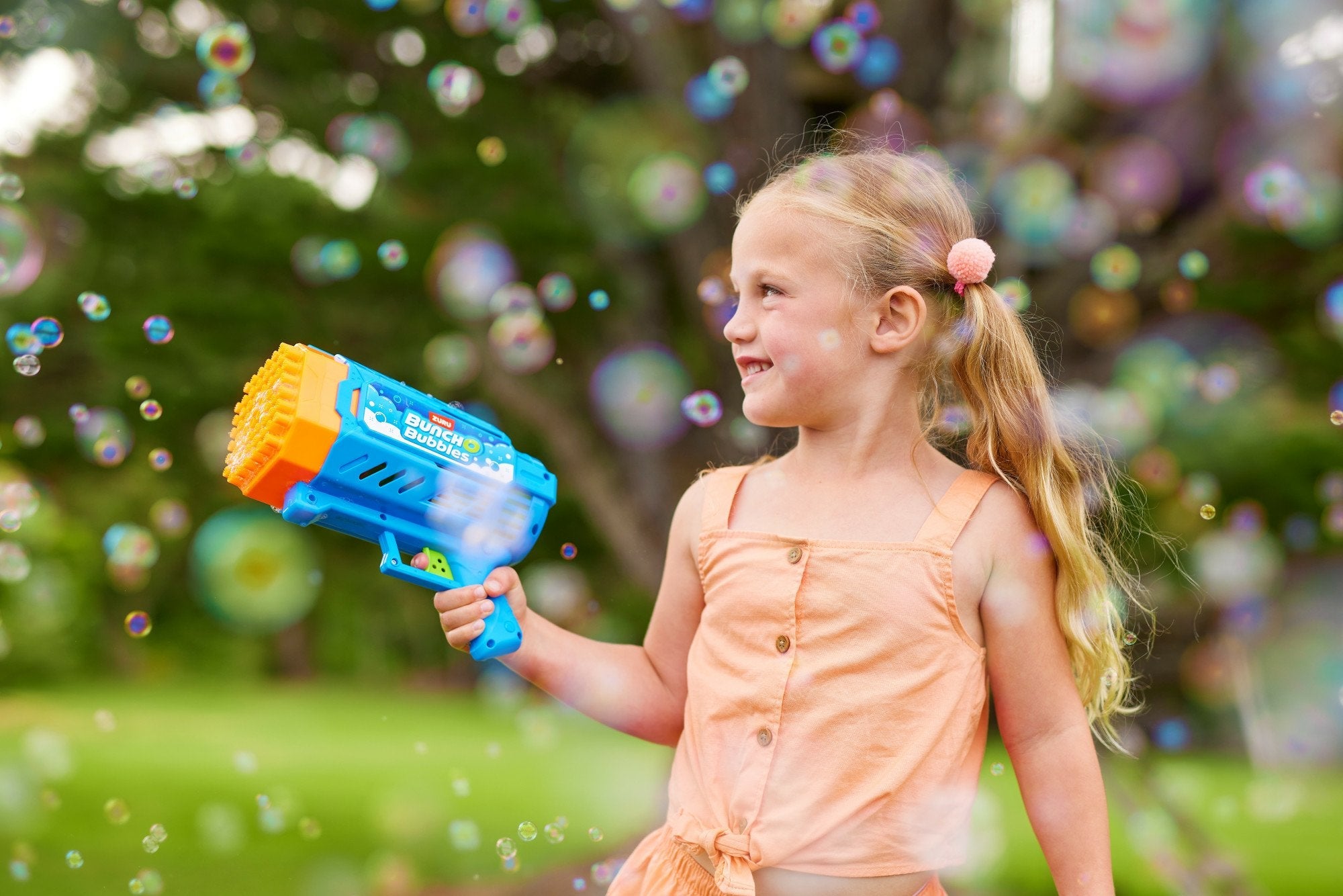 EAN 4894680029361 - Bunch O Bubbles 11348 juego y juguete de habilidad/activo Pistola de burbujas imagen 7