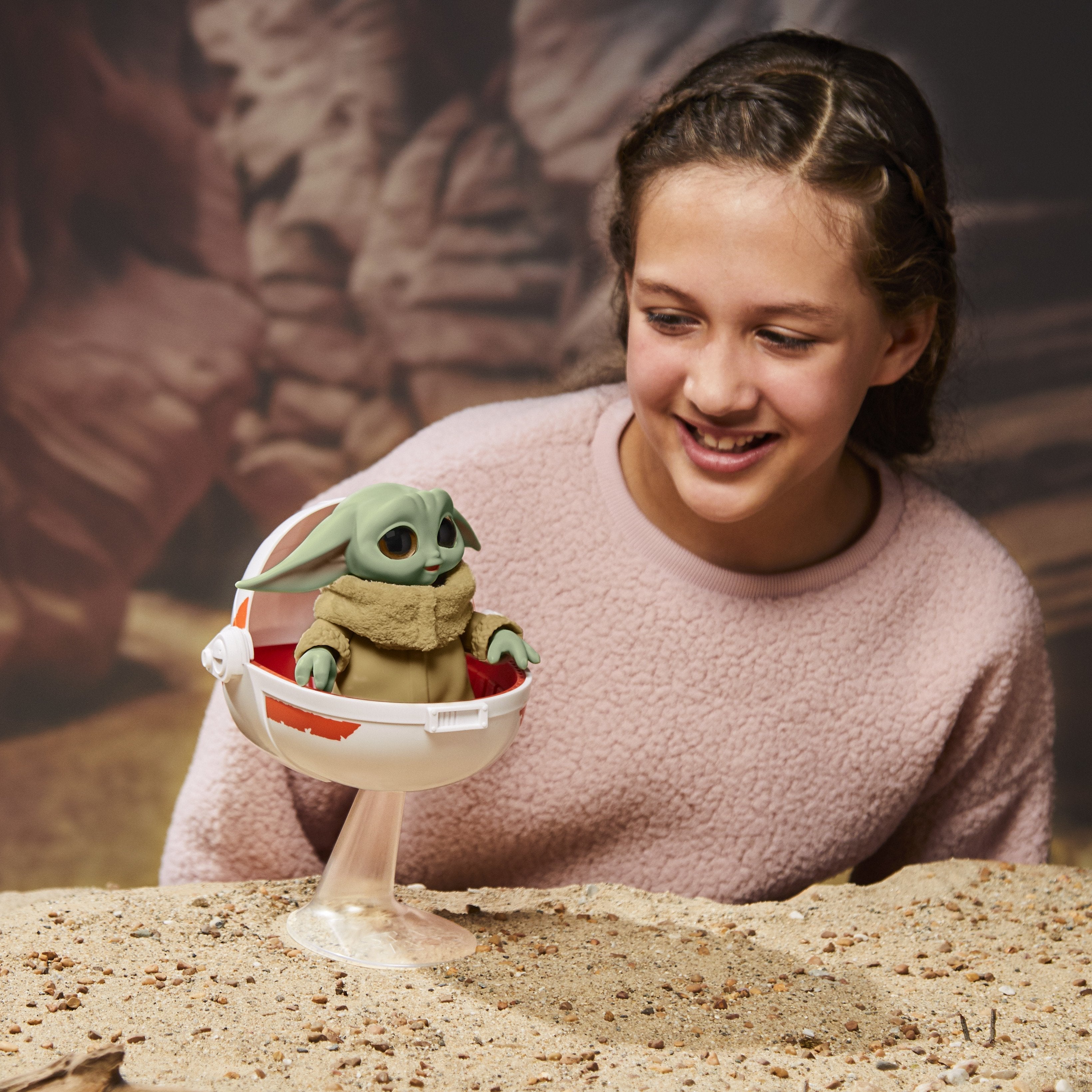 Figura Interactiva Hasbro Star Wrs Wild Ridin' Grogu