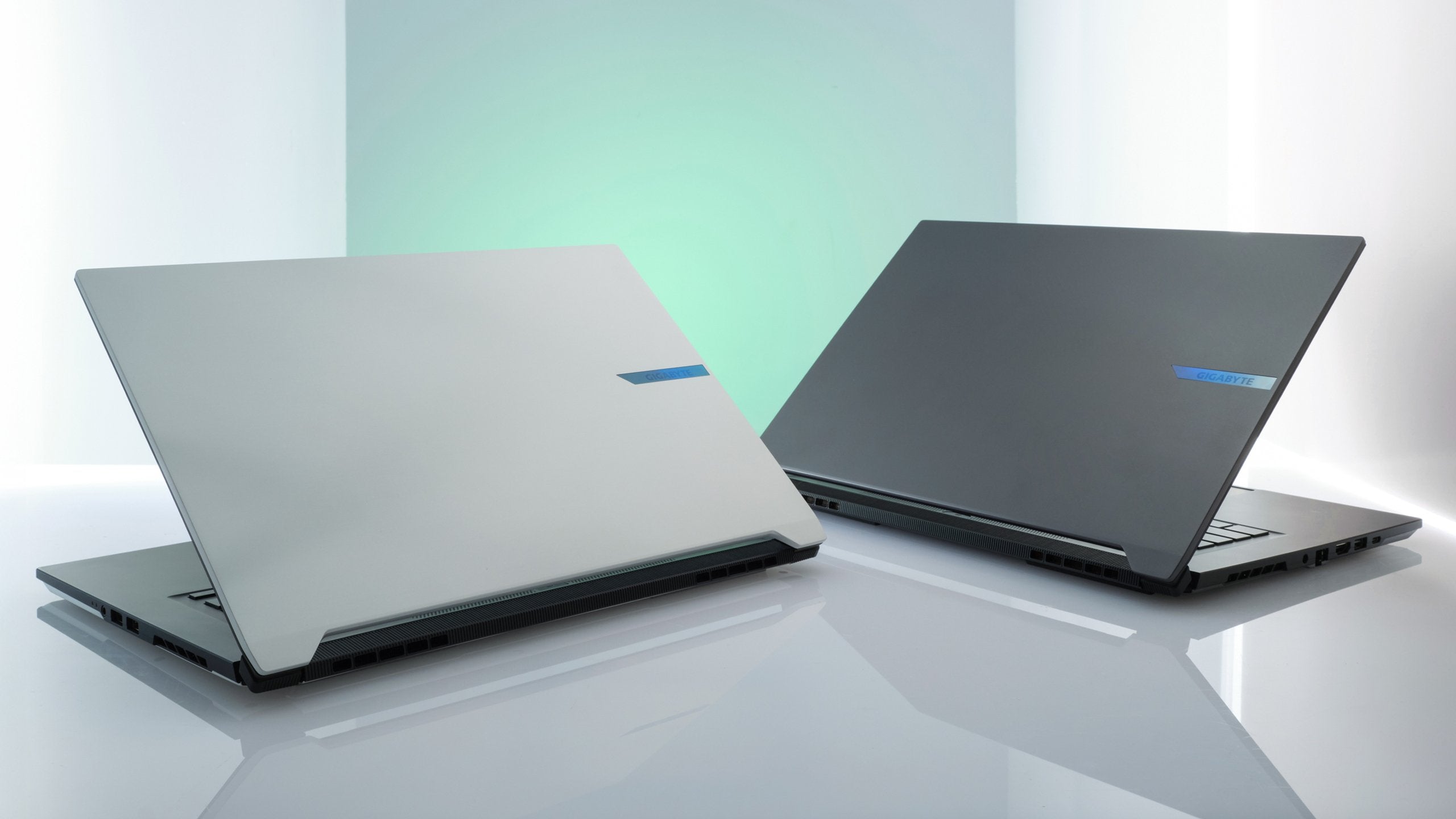 EAN 4719331764418 - GIGABYTE AERO X16 1VH93ESC94AH ordenador portatil Copilot+ PC AMD Ryzen AI 7 40,6 cm (16") DDR5-SDRAM NVI imagen 8