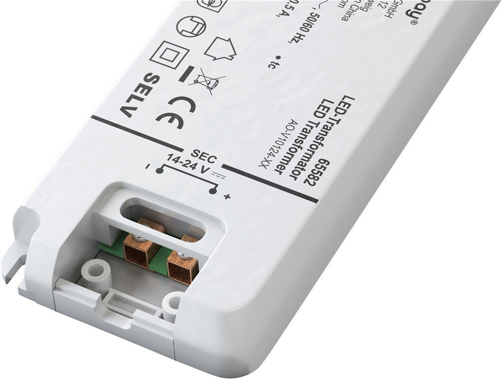 EAN 4040849655821 - Goobay 65582 transformador de corriente Blanco, Verde 0,5 A imagen 4