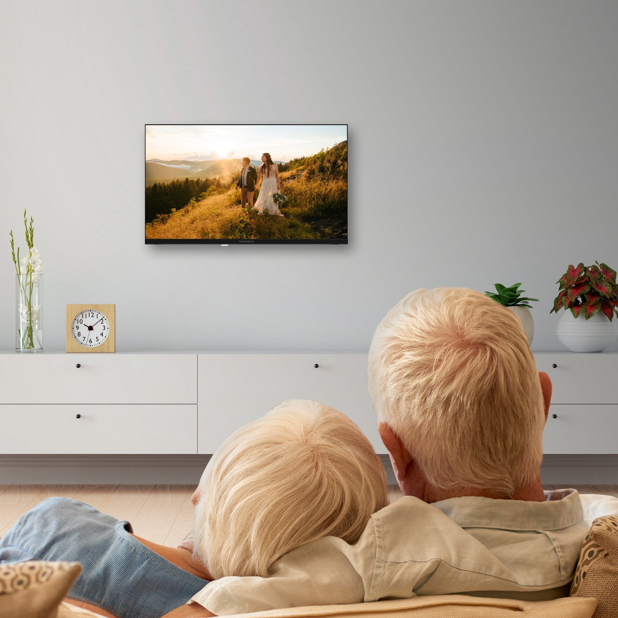 Thomson Lighting Thomson Easy 32"Hd