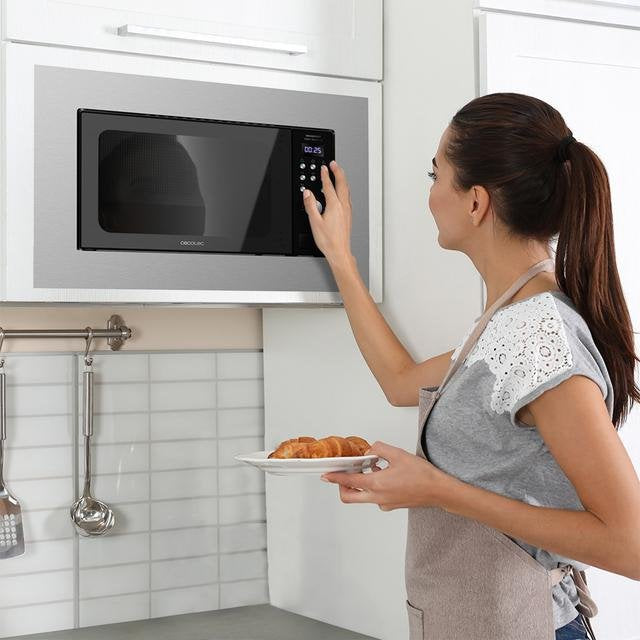 Microondas Cecotec 01380 Con Grill 20 L 700 W Negro, Acero