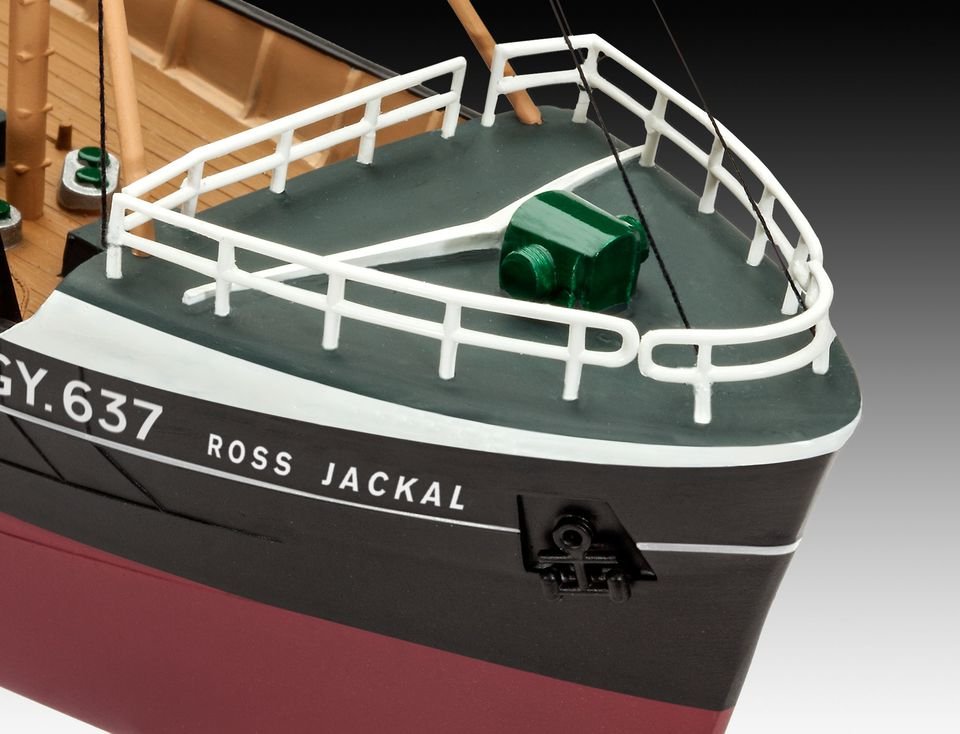 EAN 4009803052045 - Revell North Sea Trawler Maqueta de barco de pesca Kit de montaje 1:142 imagen 6