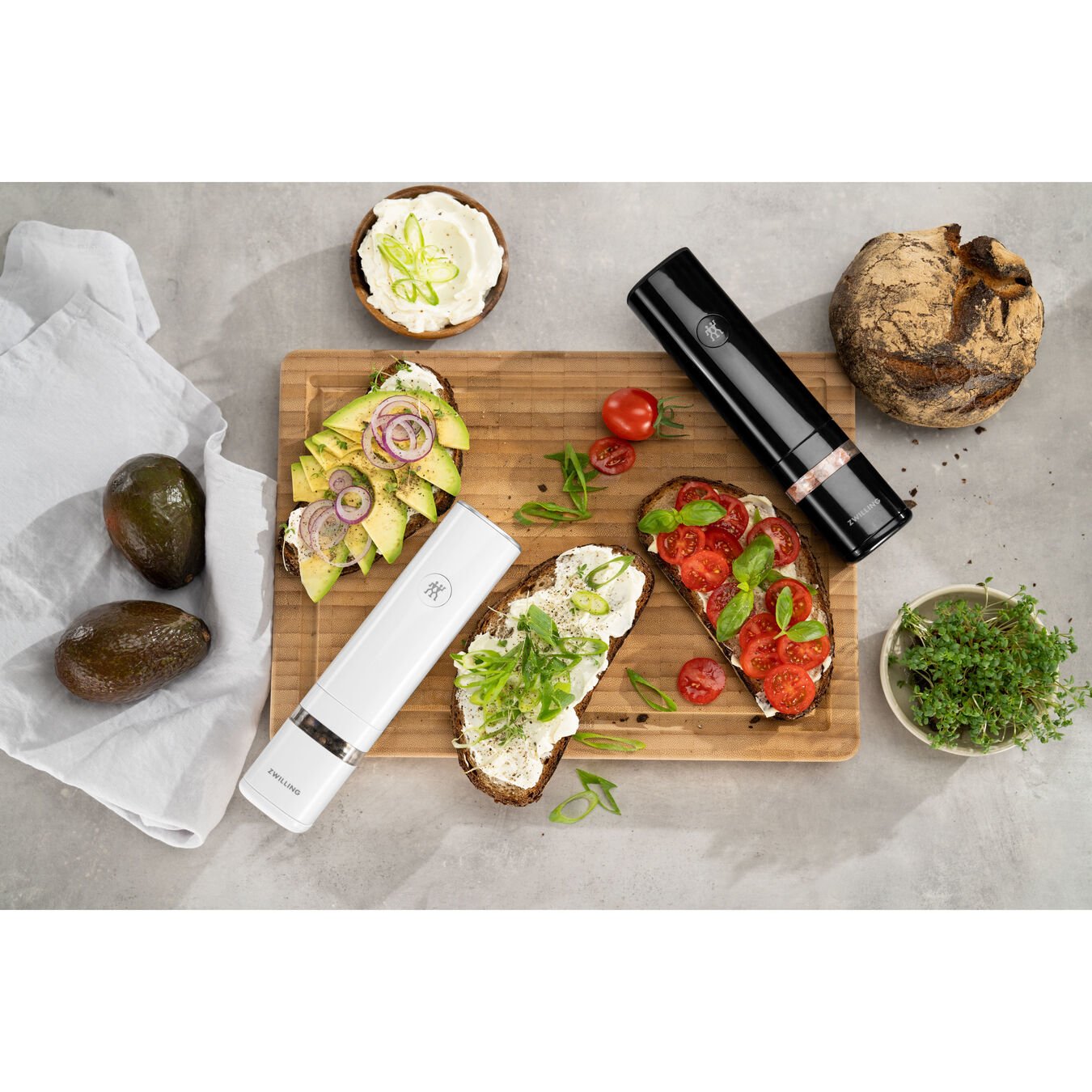 EAN 4009839652387 - ZWILLING Enfinigy Juego de salero y pimentero Negro, Blanco imagen 3