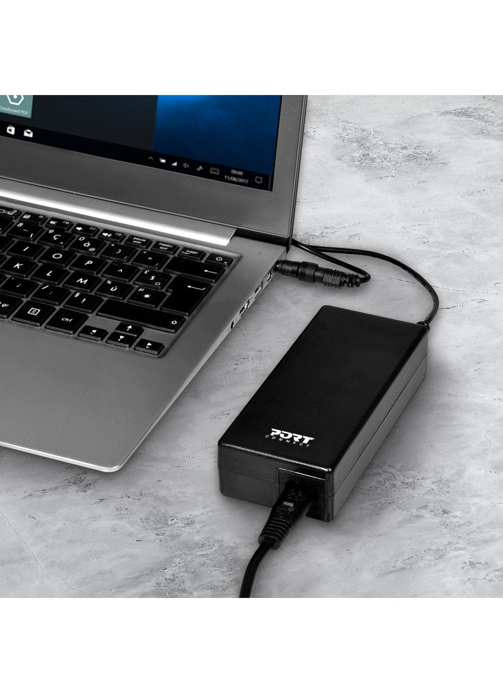 EAN 3567042030077 - Port Designs 900093-AS adaptador e inversor de corriente Interior 90 W Negro imagen 3
