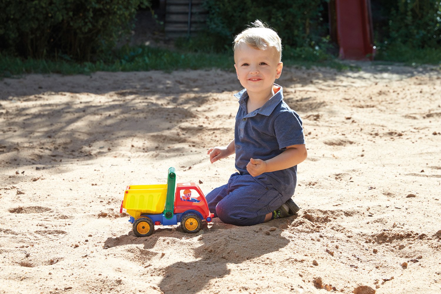 EAN 4006942041503 - Lena Active Dump truck imagen 7