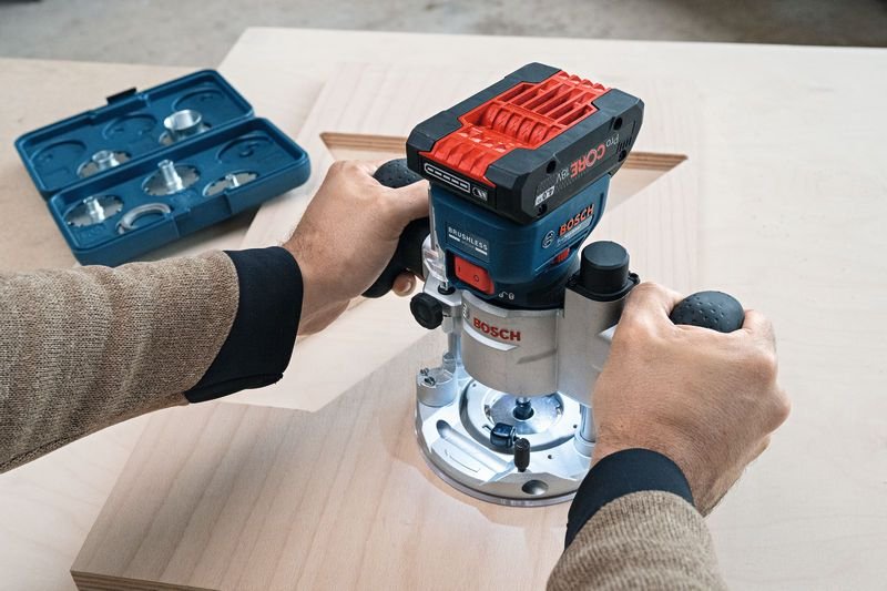 EAN 4059952661728 - Bosch GKF 18V-8 Negro, Azul 30000 RPM imagen 9