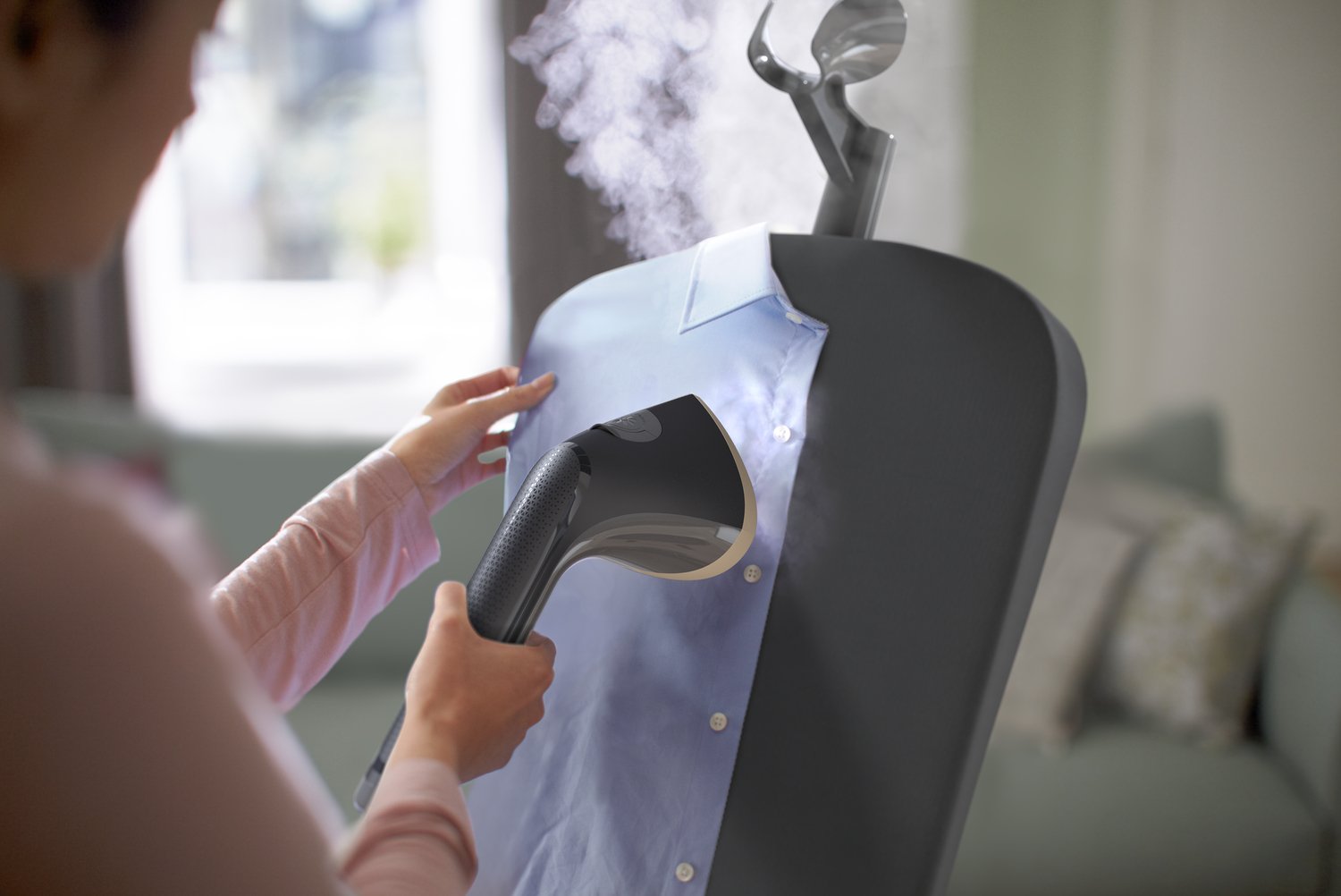 EAN 8720389019371 - Philips STE3170/80 vaporizador para ropa Vaporizador erguido de prendas 2 L 2000 W Negro imagen 7