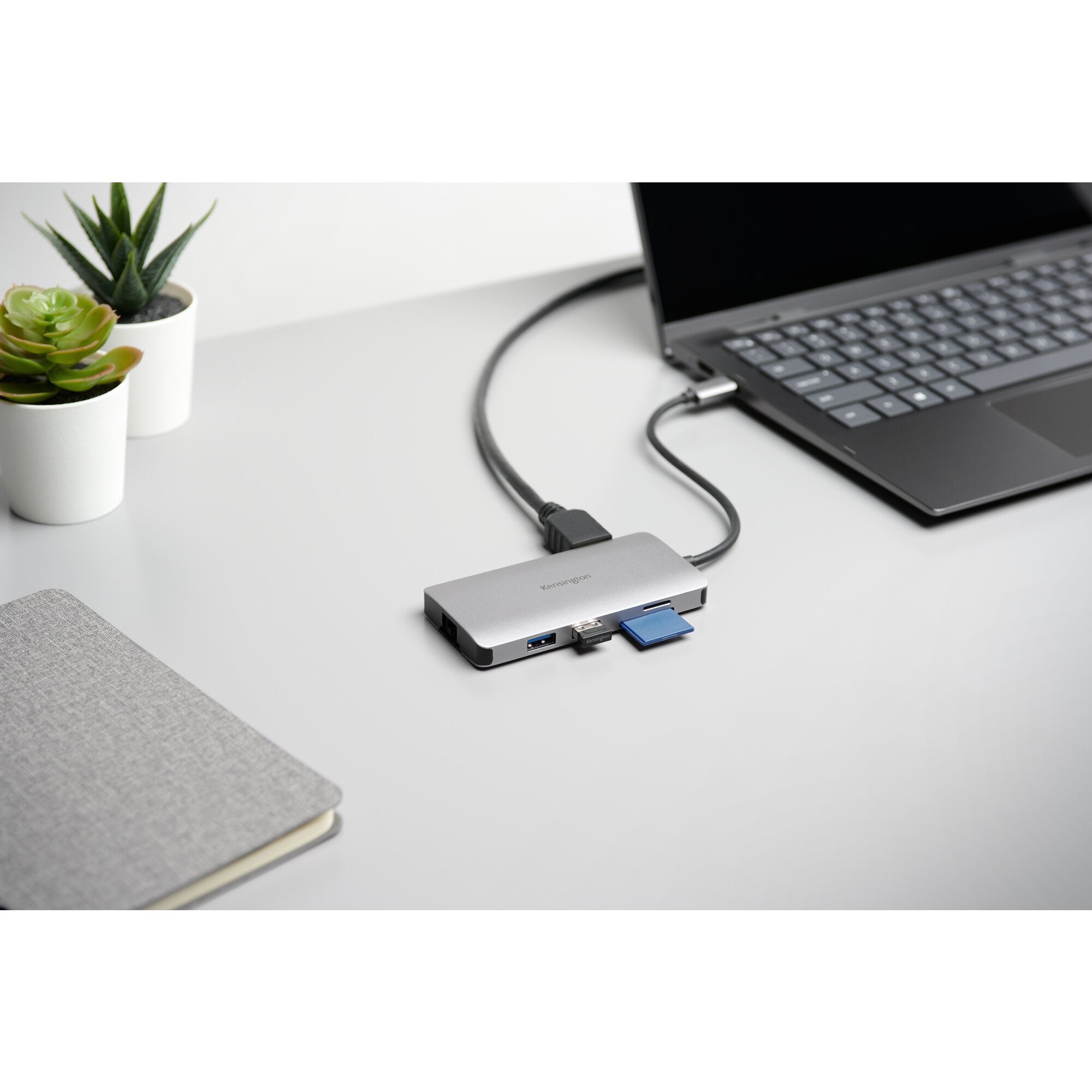 EAN 0085896338208 - Kensington UH1400P USB 3.2 Gen 1 (3.1 Gen 1) Type-C Negro, Plata imagen 2