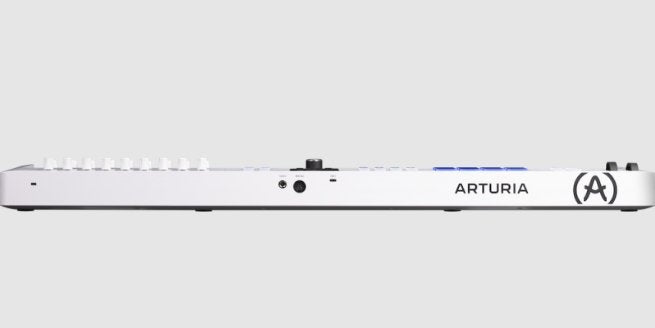EAN 3760033531830 - Arturia Keylab Essential 61 MK3 teclado MIDI 61 llaves USB Negro, Blanco imagen 4