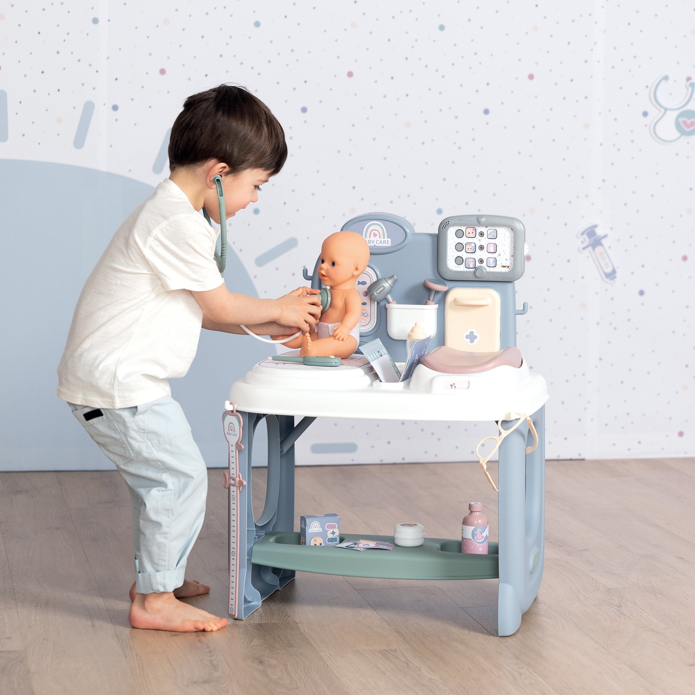 Smoby Baby Care Center Model 2024
