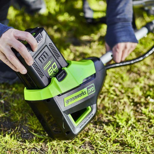 EAN 6952909067087 - Greenworks GD60BCB 40 cm Batería Negro, Verde, Plata imagen 4