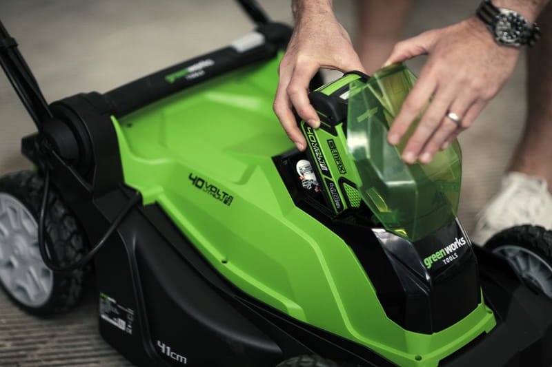 Greenworks Cortacésped Eléctrico G40lm41k4 - 40 V - 41 Cm - 1 Batería 4 Ah + 1 Cargador - Verde