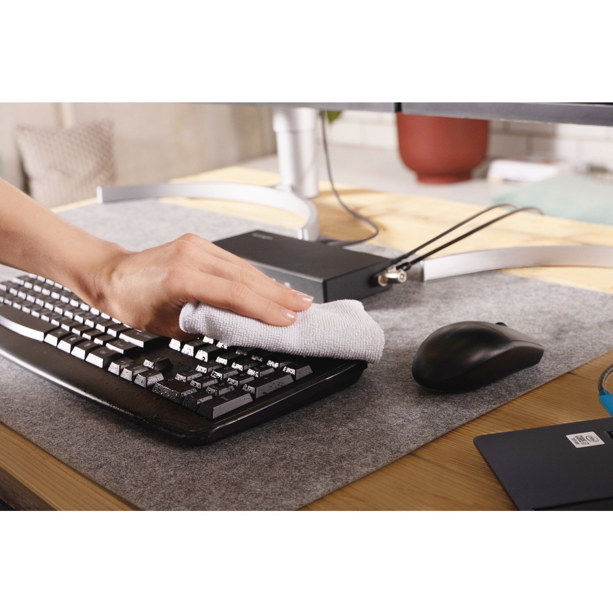 EAN 0085896703150 - Kensington Pro Fit Washable Mouse Wired ratón Oficina Ambidextro USB Óptico 1600 DPI imagen 13