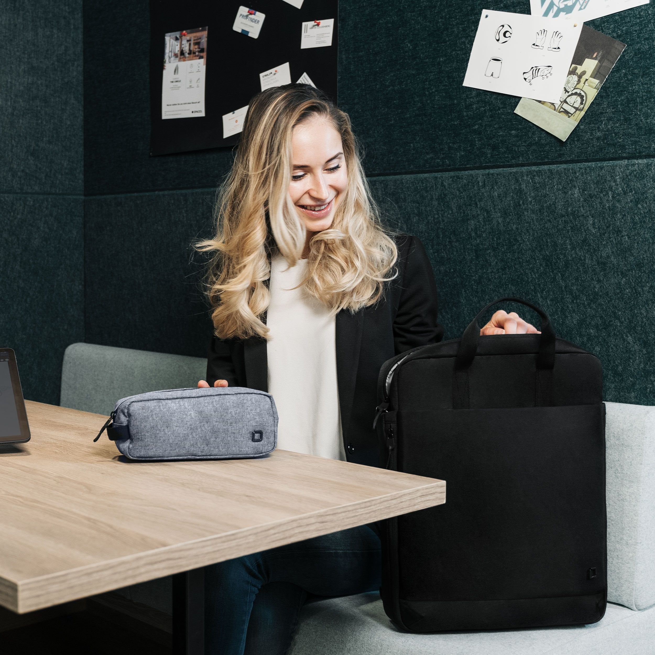 EAN 7640186418263 - DICOTA Eco MOTION Poliéster Azul Unisex imagen 5