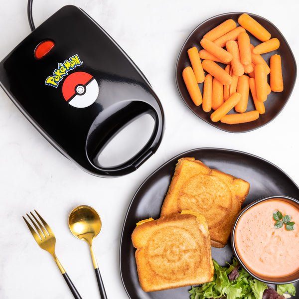 Uncanny - Pokemon Sandwich Maker Pokeball