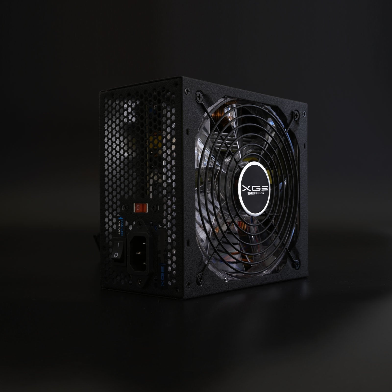 Tooq Xge Ii Fuente De Alimentacion Gaming 600w Atx 2.3 12v - Pfc Activo - Certificacion 80 Plus Bronze - Ventilador