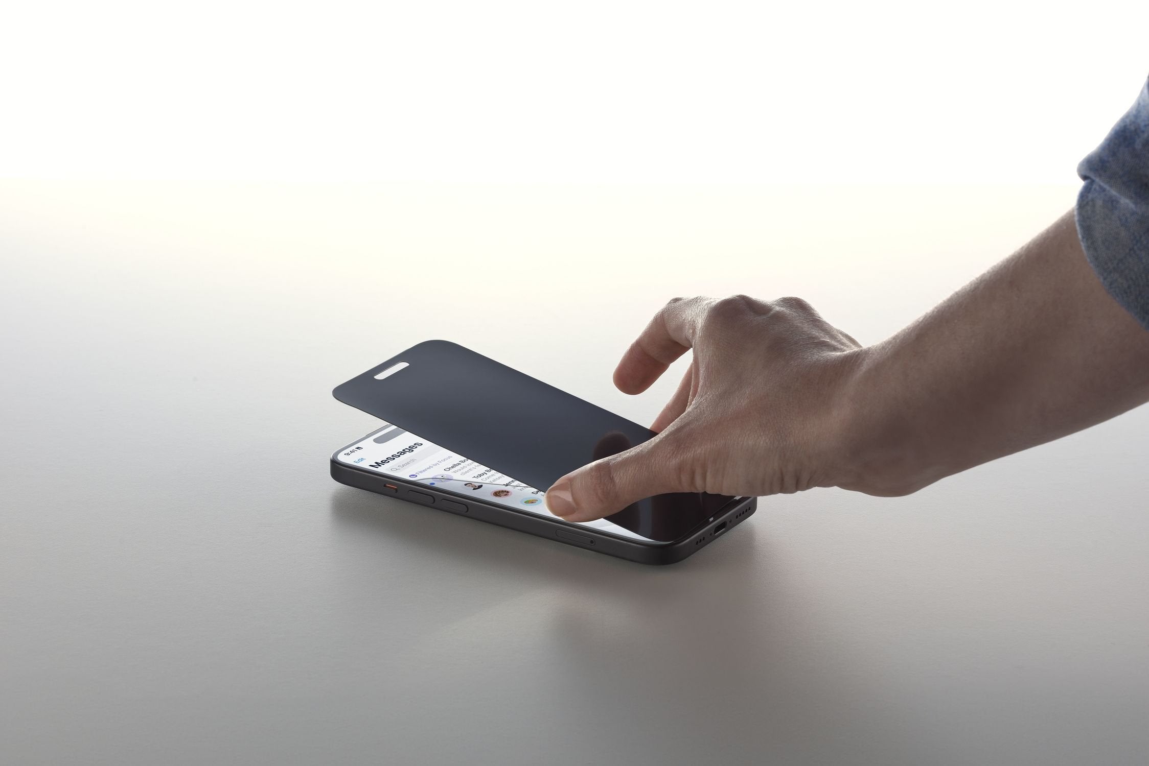 EAN 8018080483141 - Cellularline 8018080483141 Protector de pantalla para privacidad Apple 1 pieza(s) imagen 5