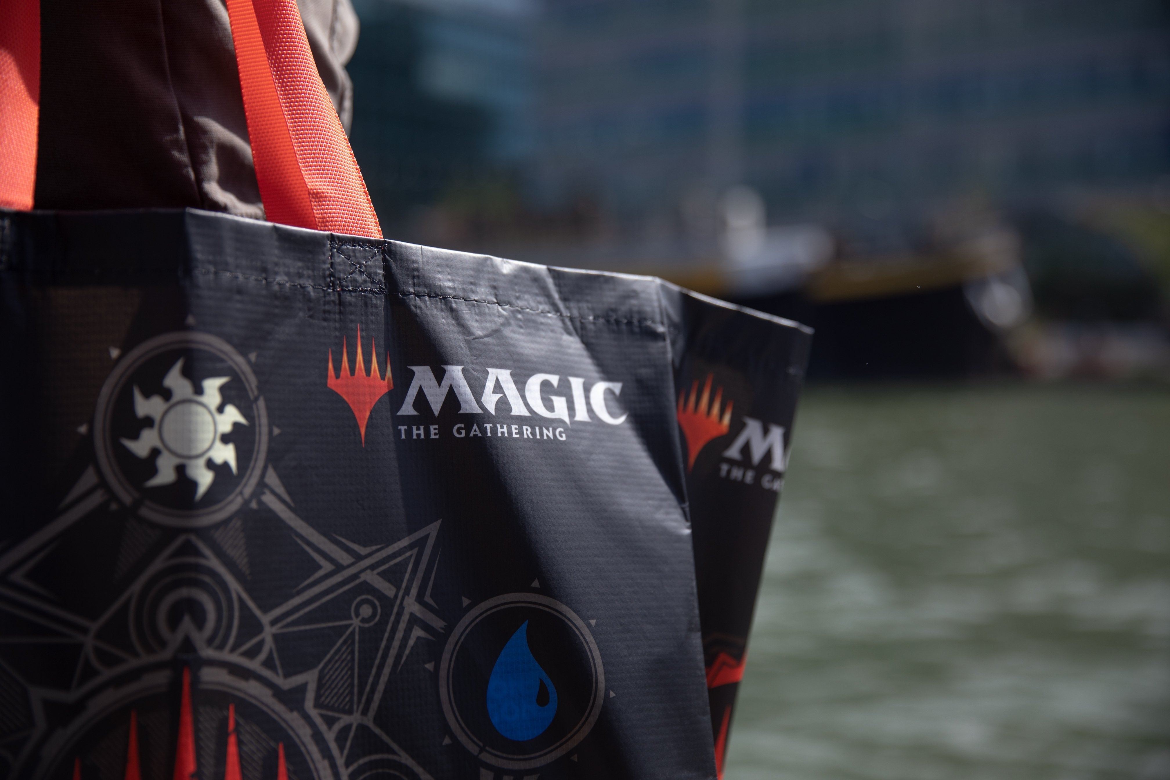 5 Colors Mana Bolsa Reciclable Con Asas 40x45x20 Cm Magic The Gathering