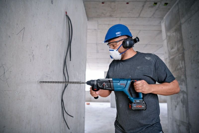 EAN 4053423319637 - Bosch GBH 18V-28 D Professional 950 RPM SDS Plus imagen 8