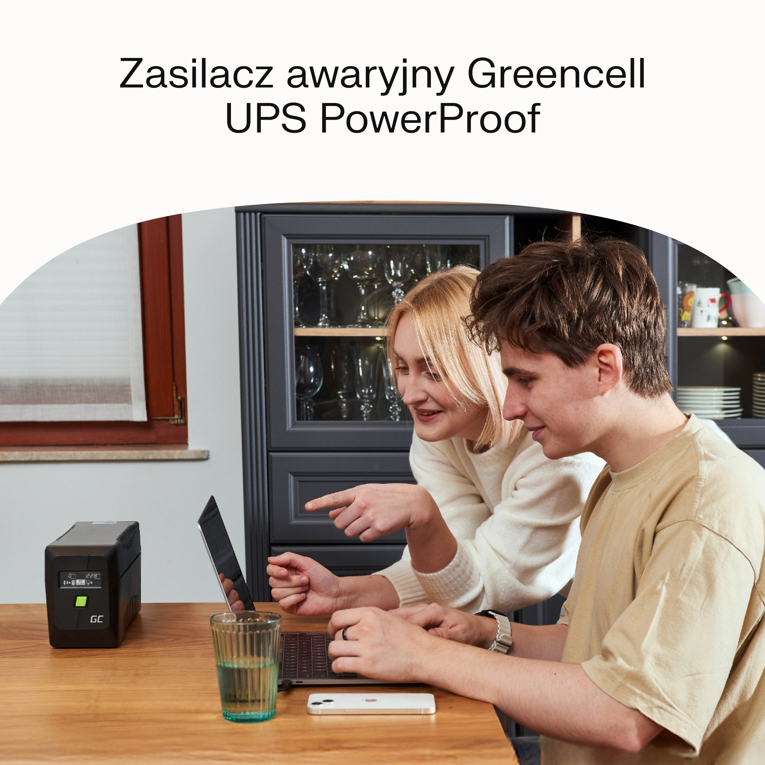 EAN 5904326375581 - Green Cell sistema de alimentación ininterrumpida (UPS) Línea interactiva 6,5 kVA 360 W 2 salidas AC imagen 8