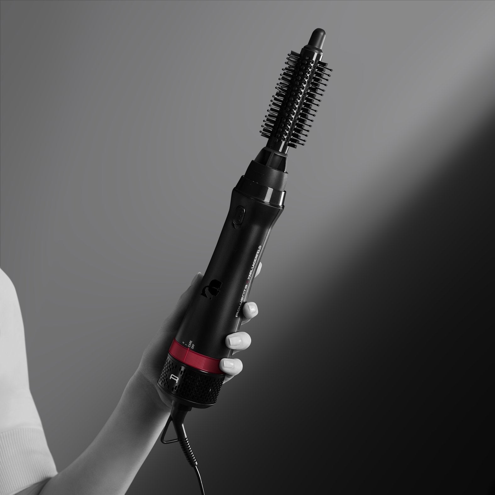 EAN 3121040087657 - Rowenta Express Style CF634LF0 Utensilio de peinado Cepillo de aire caliente Caliente Negro, Rojo 800 W 1 imagen 8