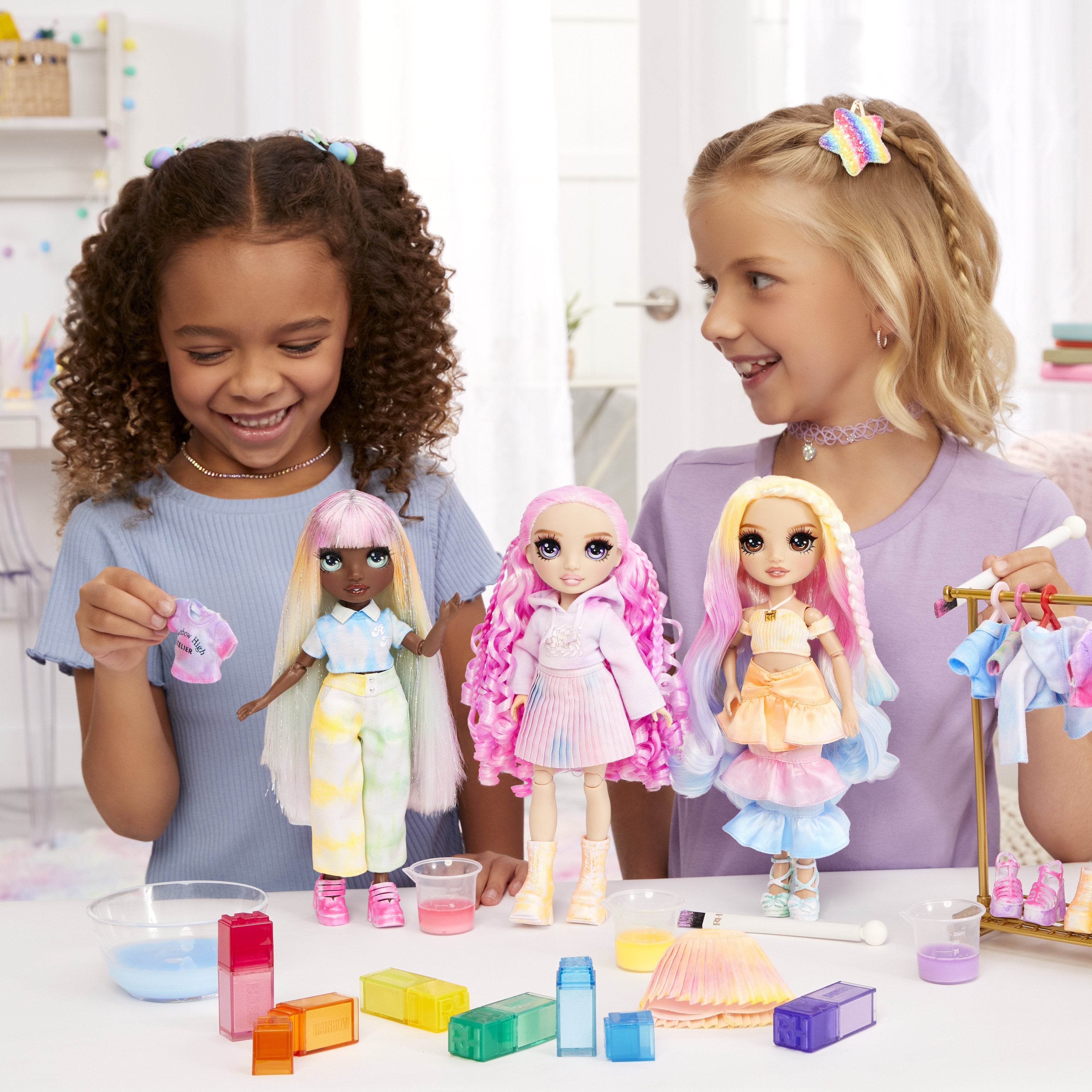 Muñeca Mga Entertainment Rainbow High Acuarela Y Crear - Ojos Marrones 507598-Euc