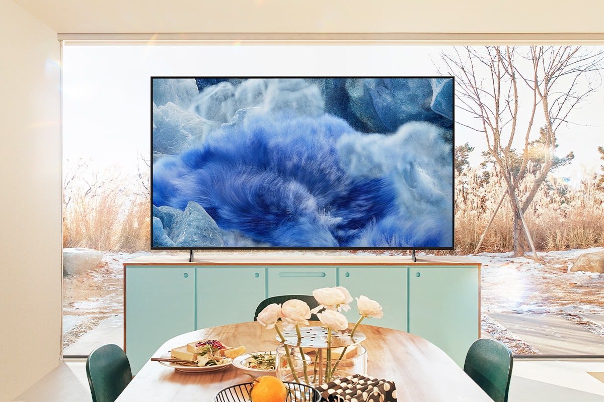 EAN 8806097110668 - Samsung GQ43Q8FAAU 109,2 cm (43") 4K Ultra HD Smart TV Wifi Gris imagen 3