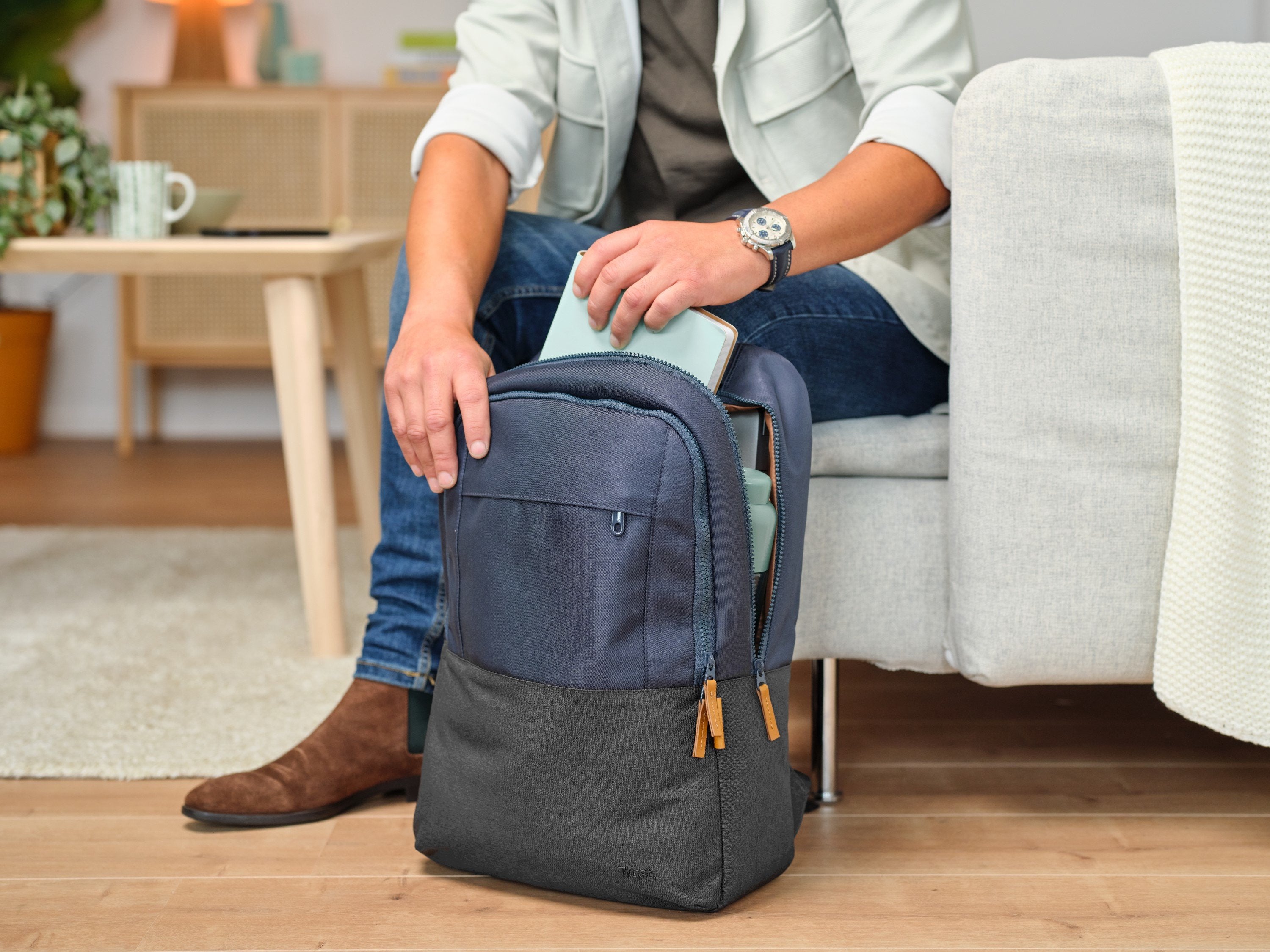 EAN 8713439251241 - Trust Lisboa 40,6 cm (16") Mochila Azul imagen 5