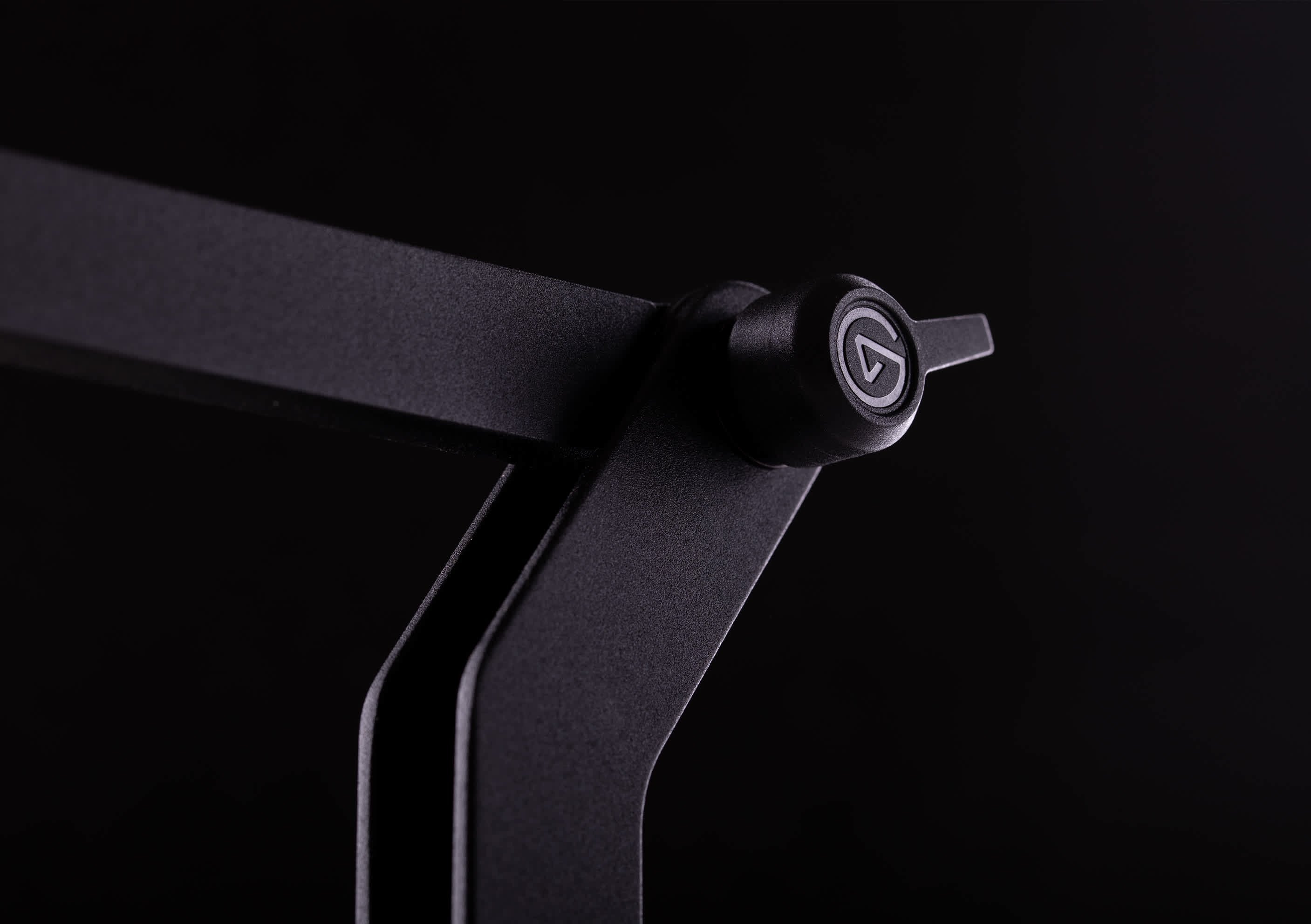 EAN 0840440488187 - Elgato Wave Desk Stand Soporte de escritorio para micrófono imagen 2