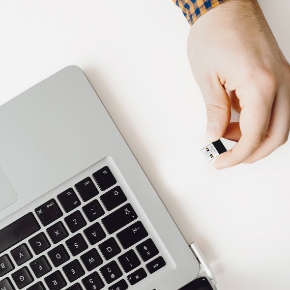 EAN 6957939002053 - Mercusys MA20N adaptador y tarjeta de red WLAN 650 Mbit/s imagen 3