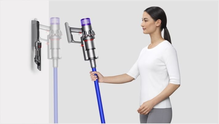 EAN 5025155090121 - Dyson V11 Fluffy Aspiradora escoba 2 en 1 Batería Secar Sin bolsa Níquel, Rojo imagen 15