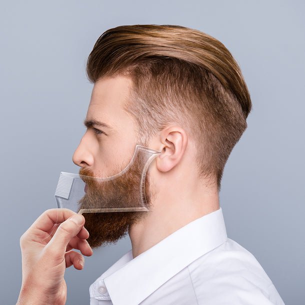 Pae Cortapelos Razor Fade Ufesa 60105931 Cuchilla En Forma De T 3 Peines Fijos