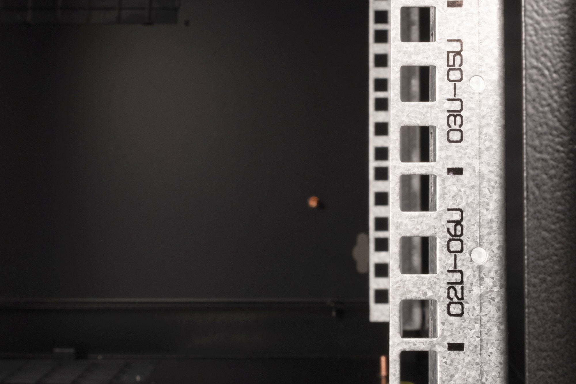 EAN 4016032257622 - Digitus DN-19 07U-6/6-SW armario rack 7U Bastidor de pared Negro imagen 7