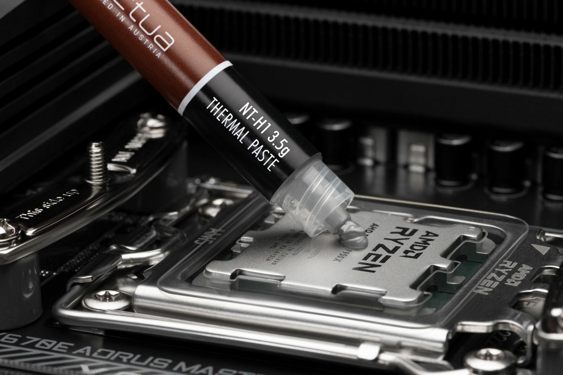 EAN 9010018201505 - Noctua NT-H1 3.5g AM5 Edition compuesto disipador de calor Pasta térmica 3,5 g imagen 2