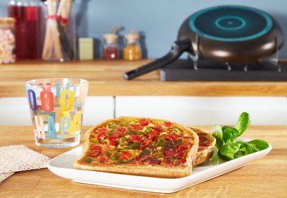EAN 3168430316485 - Tefal Easy Plus B5690653 cacerola Sartén multiuso Alrededor imagen 5