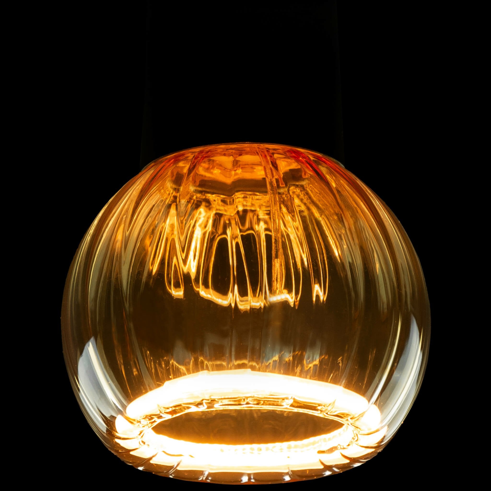 EAN 4260751130739 - Segula 55073 lámpara LED Luz cálida 2200 K 4 W E27 G imagen 3