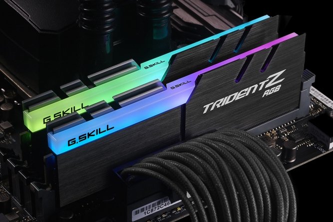 EAN 4713294220615 - G.Skill Trident Z RGB (For AMD) F4-3200C16D-32GTZRX módulo de memoria 32 GB 2 x 16 GB DDR4 288-pin DIMM imagen 3