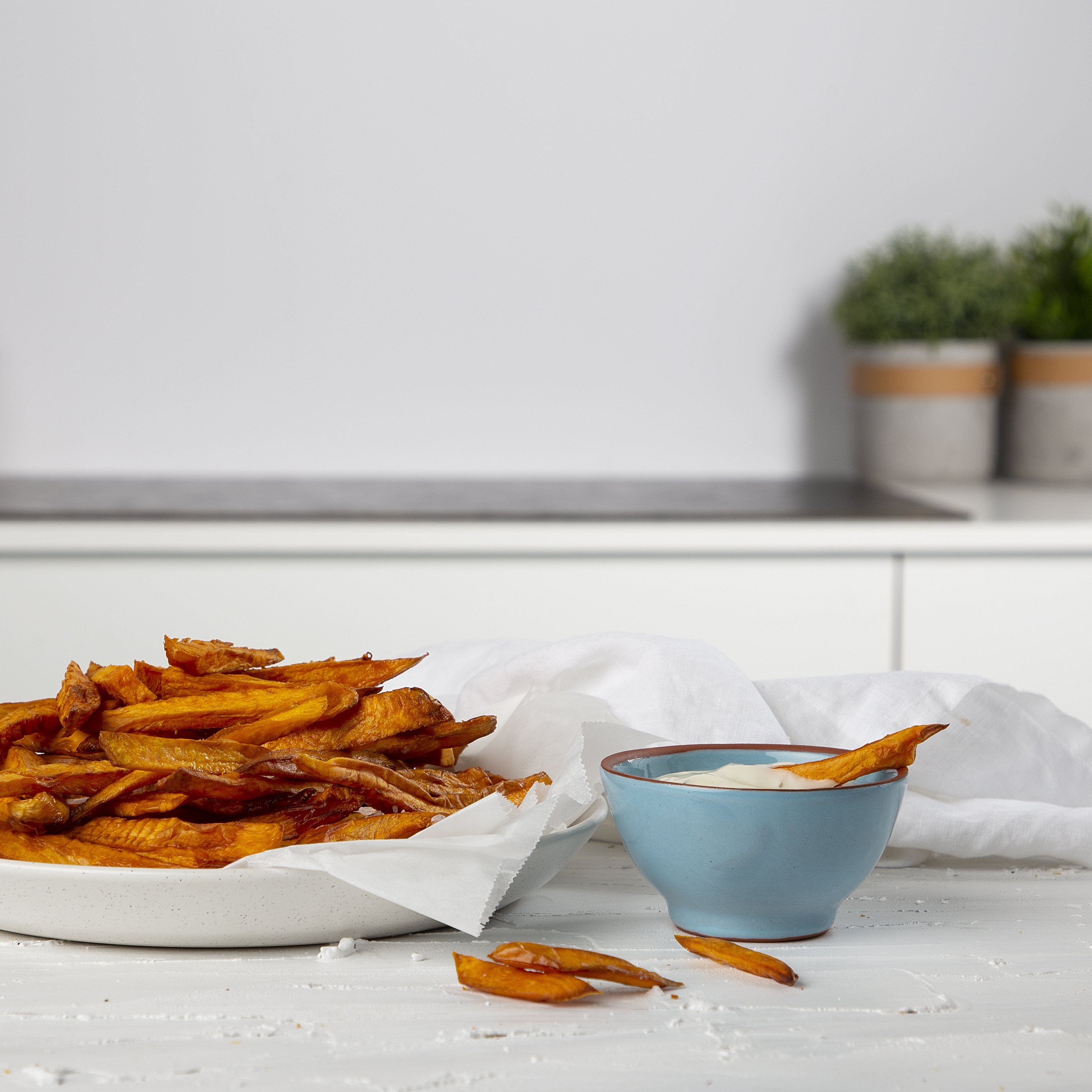 EAN 8713016048271 - Tristar FR-6989 freidora Sencillo 3,5 L Independiente 1500 W Negro, Plata imagen 28