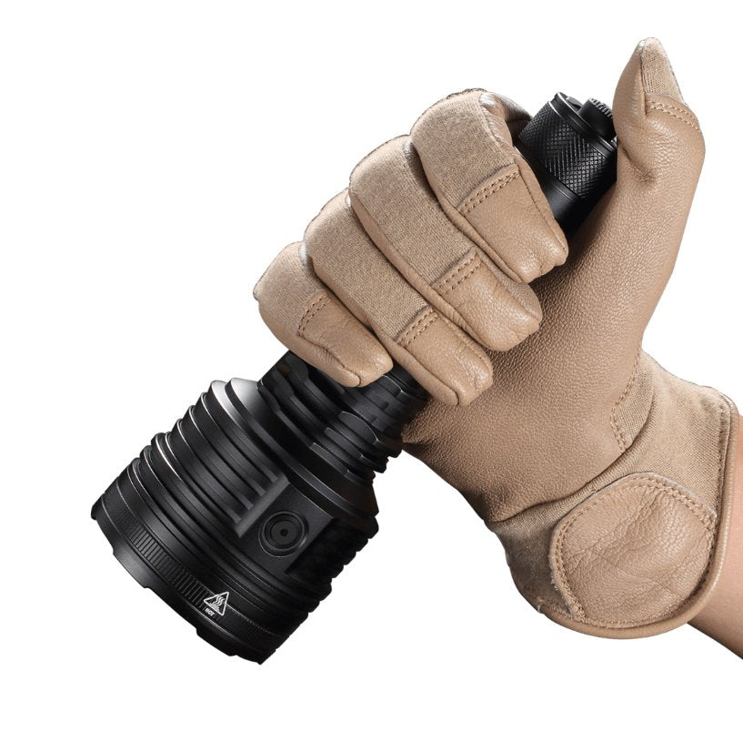 EAN 6952506406562 - Nitecore P30i Negro Linterna de mano LED imagen 6