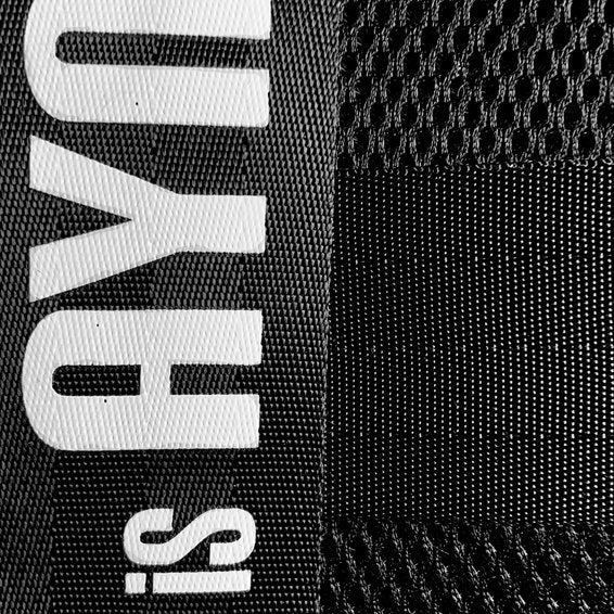 Akira Mochila Para Portátil Y Tablet Impermeable Y Antirrobo 15 Y 16 Pulgadas Rojo