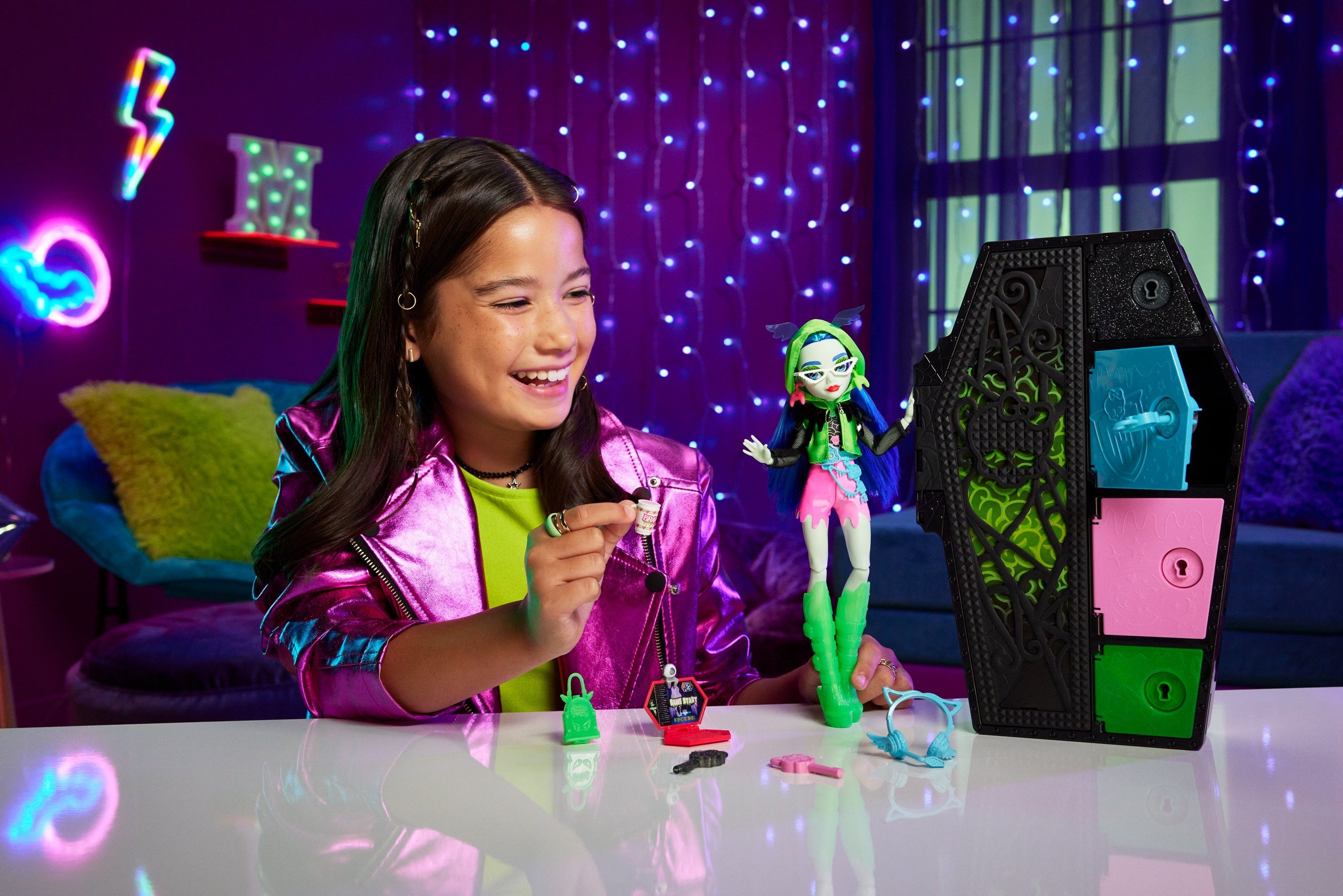 Muñeca Mattel Monster High Skulltimates Secrets Serie 3 Ghoulia Hnf81