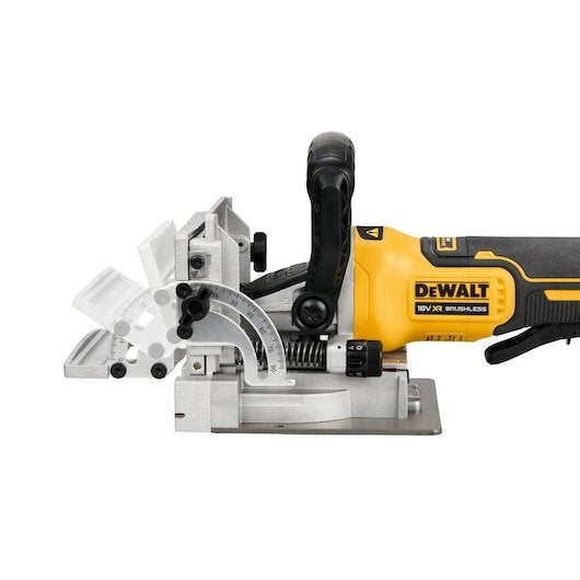 Dewalt Dewalt Flachduebelfraese, 18v Dcw682nt-Xj